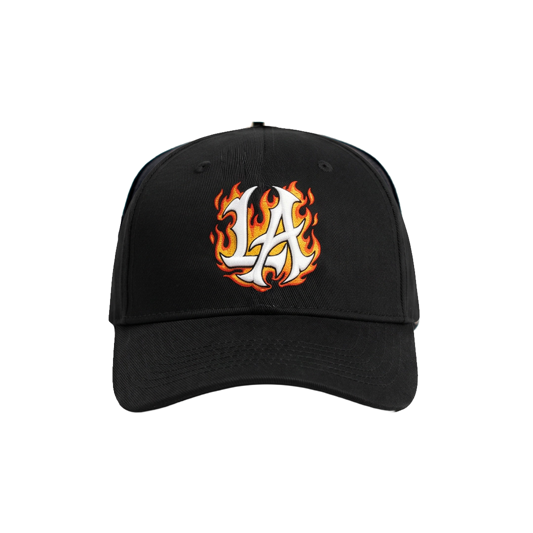 LA FLAME CHARIZARD